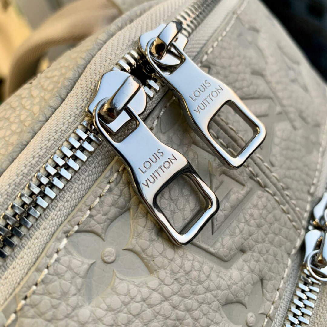 LV M20877 Louis Vuitton Ellipse Backpack Other Leathers Light Gray - Image 5