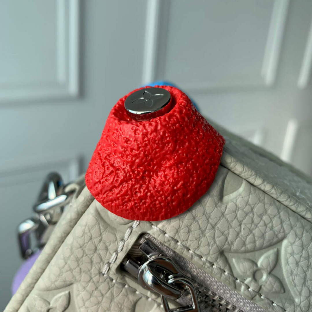 LV M81606 Louis Vuitton Mini Soft Trunk Chalk - Image 4