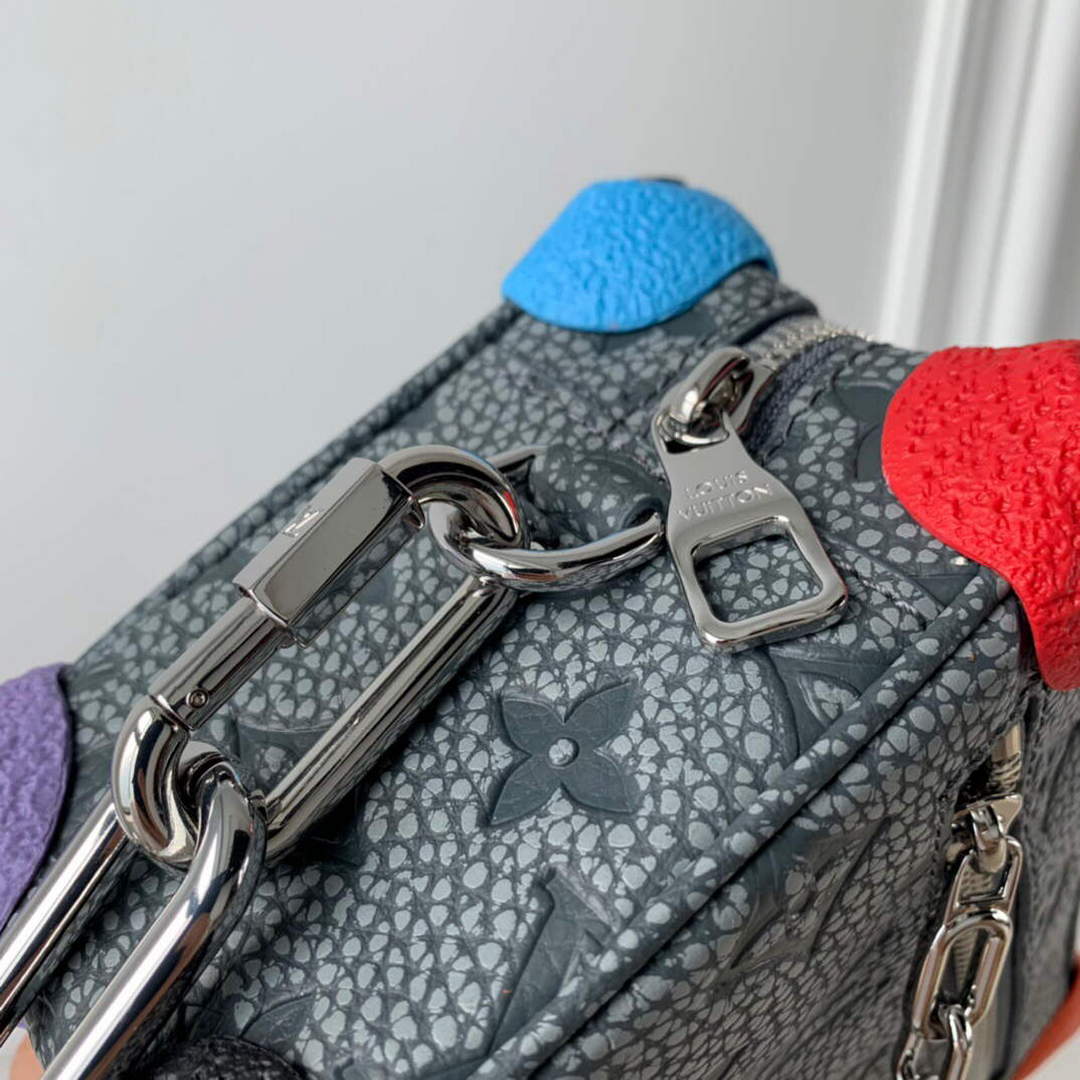 LV M81606 Louis Vuitton Mini Soft Trunk Gray - Image 5