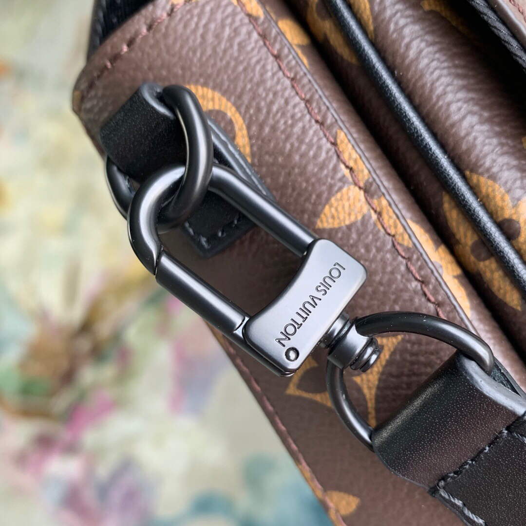 LV M81522 Louis Vuitton S-LOCK Vertical Wearable Wallet Black - Image 7