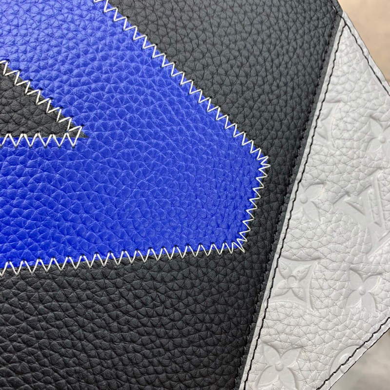LV M81310 Louis Vuitton Standing Pouch Other Leathers - Image 5