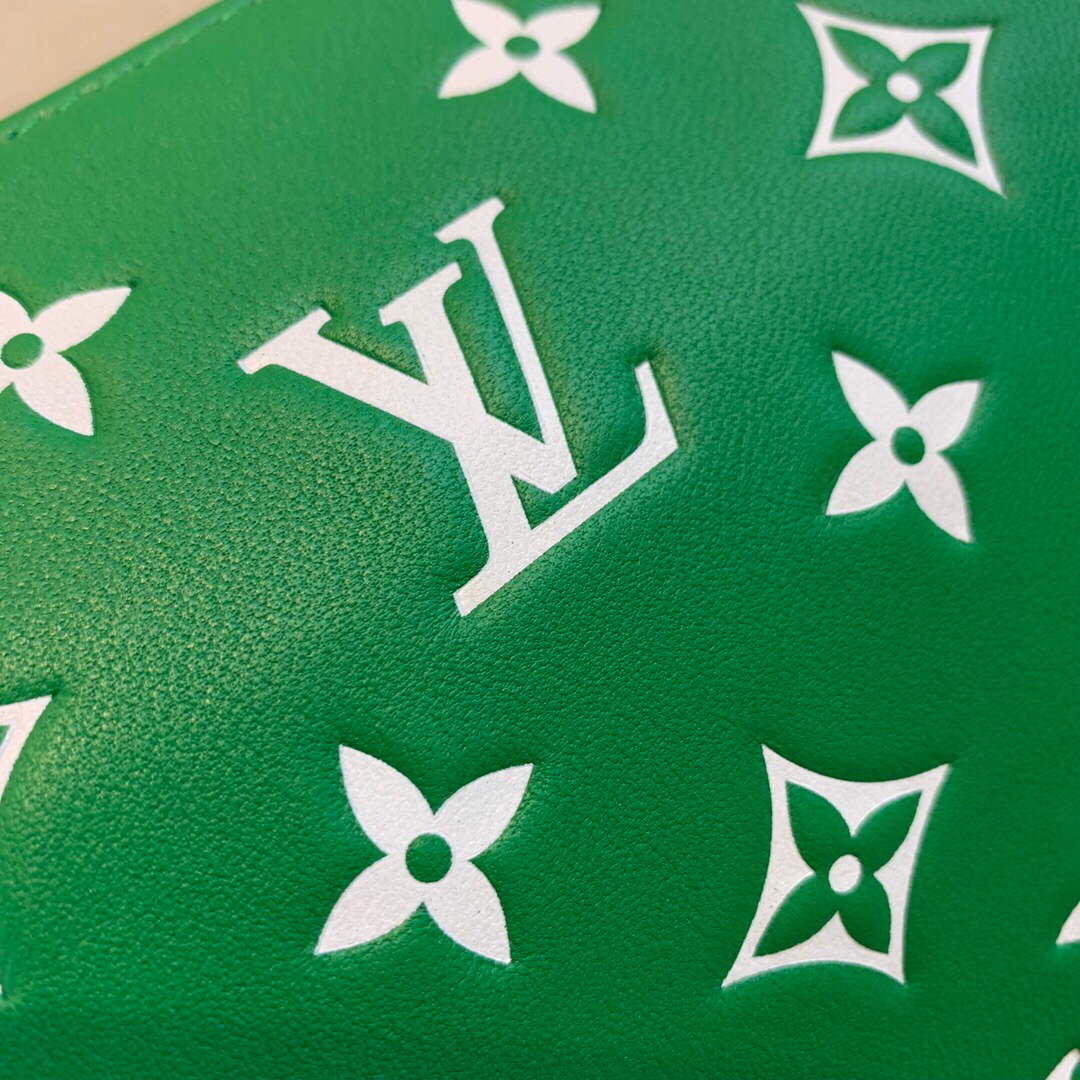 LV M20760 Louis Vuitton Coussin PM Handbag Green - Image 6
