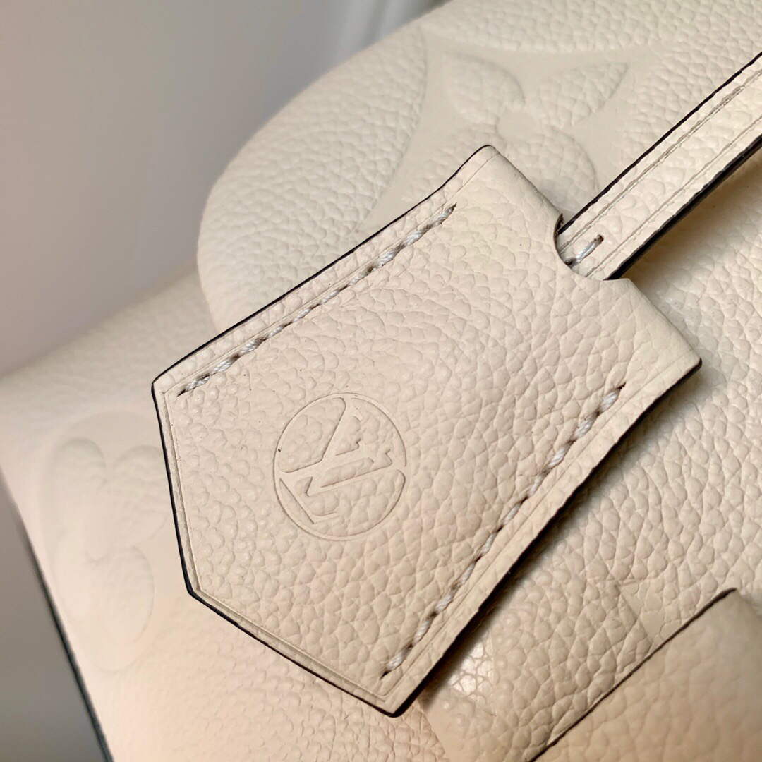 LV M46008 Louis Vuitton Madeleine BB Monogram Empreinte Leather - Image 6