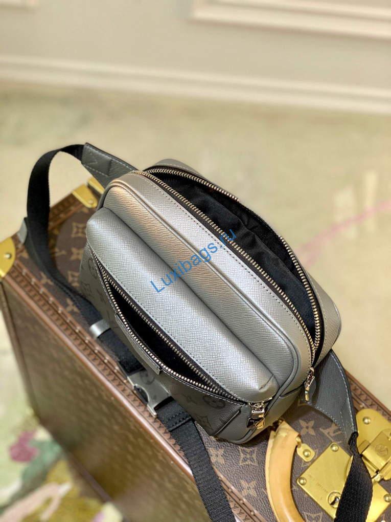 LV M30247 Louis Vuitton Outdoor Bumbag Silver - Image 6