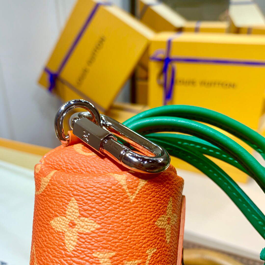 LV M80851 Louis Vuitton Carrot Pouch Orange - Image 6