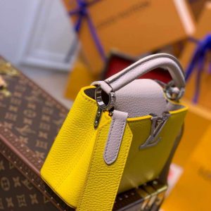 LV M57521 Louis Vuitton Capucines Mini M57520 Bag Yellow Beige - Image 3