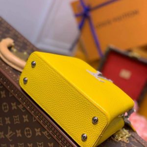 LV M57521 Louis Vuitton Capucines Mini M57520 Bag Yellow Beige - Image 4