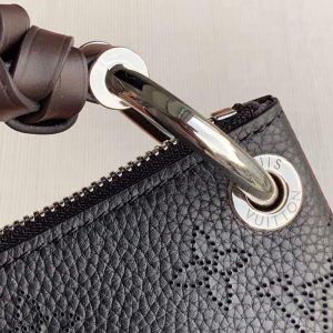 LV M56073 Louis Vuitton M56084 Beaubourg Hobo MM Mahina Black - Image 5