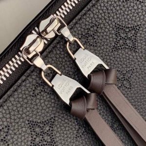 LV M56073 Louis Vuitton M56084 Beaubourg Hobo MM Mahina Black - Image 8