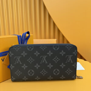 Replica Louis Vuitton LV Zippy Organizer M82081 2