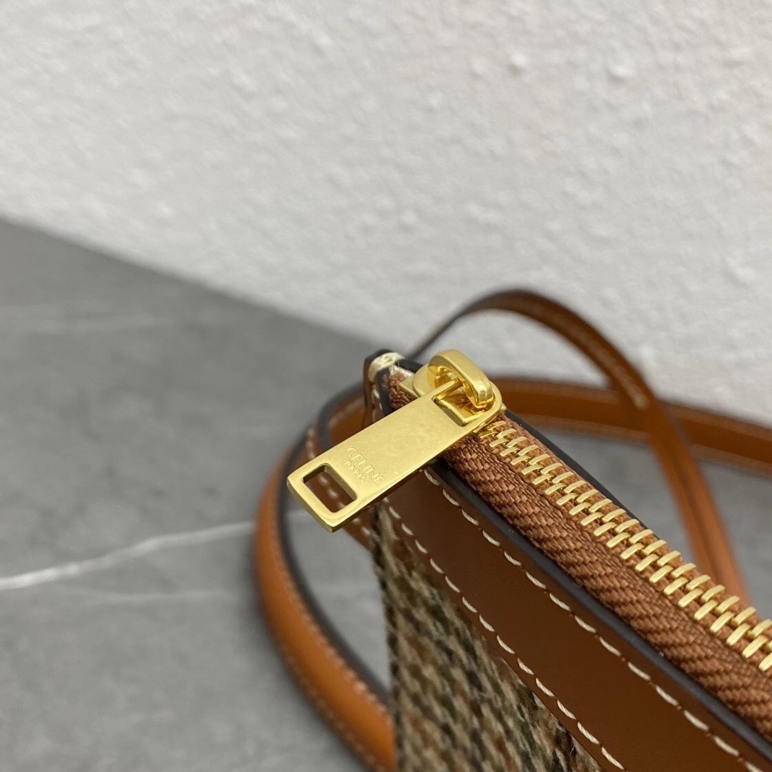 Celine Bucket 16 Bag In Tweed and Calfskin - Image 8