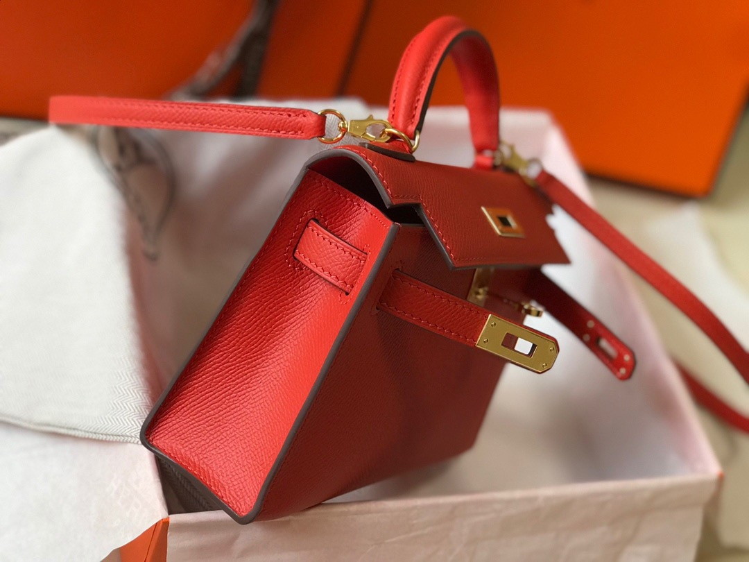 Hermes Kelly Mini II Sellier Bag In Red Epsom Leather - Image 4
