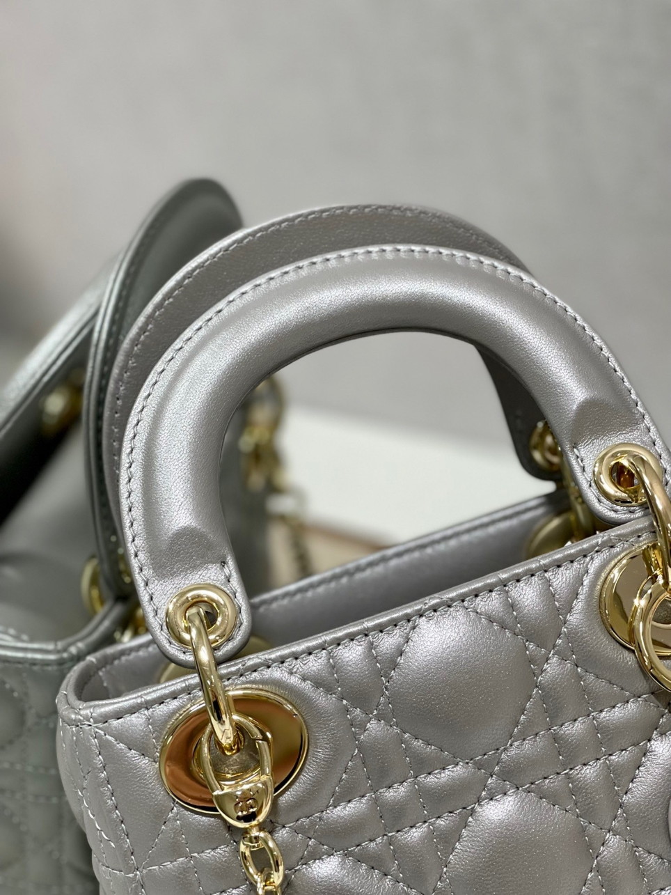 Dior Lady Dior Mini Chain Bag with Chain in Grey Pearlescent Lambskin - Image 4