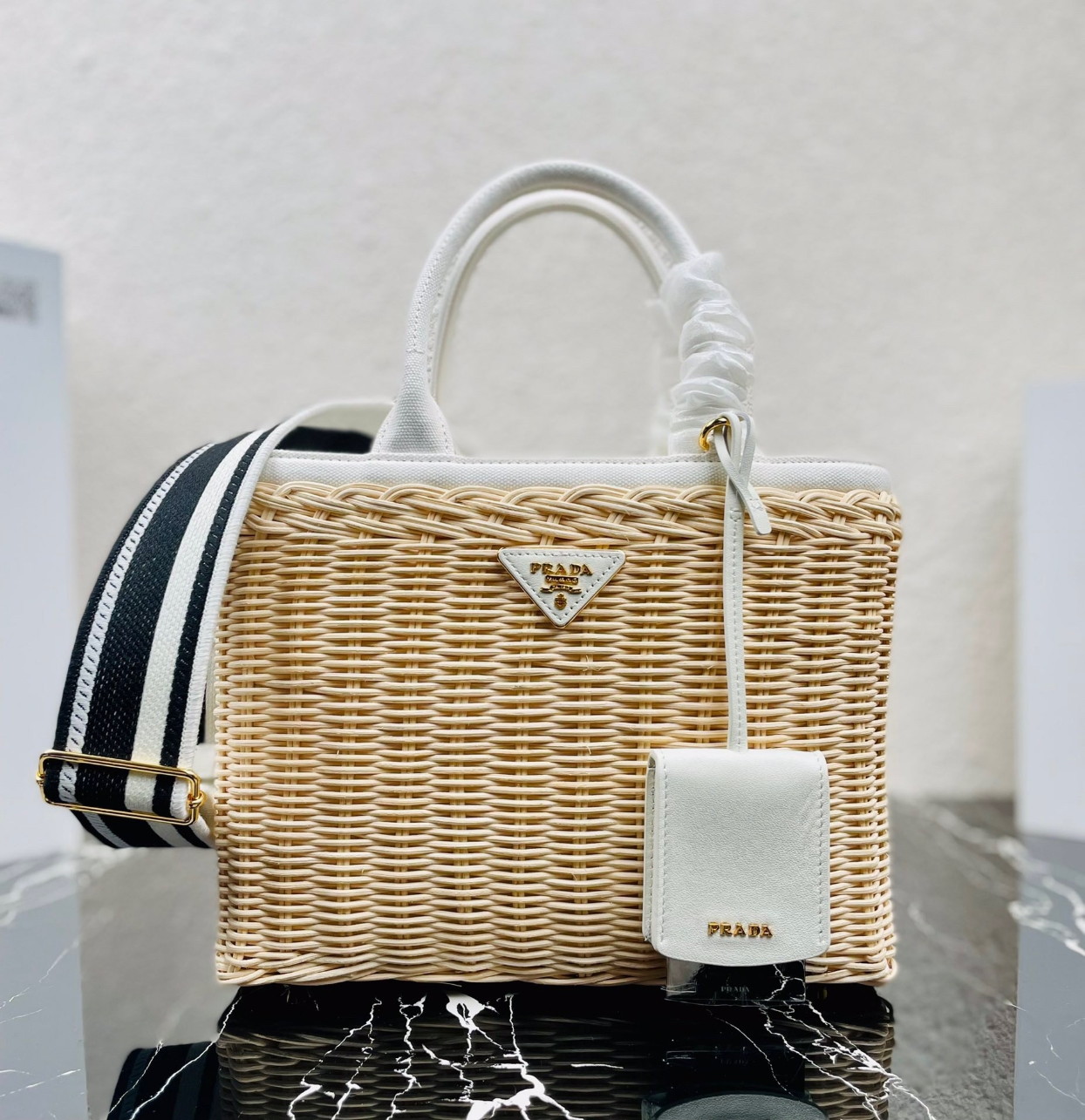 Prada Tote Bag In Wicker and White Canvas - Image 10