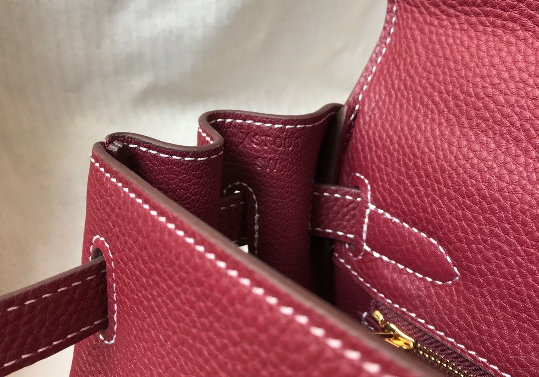 Hermes Kelly 25cm Retourne Bag in Bordeaux Clemence Leather GHW - Image 7
