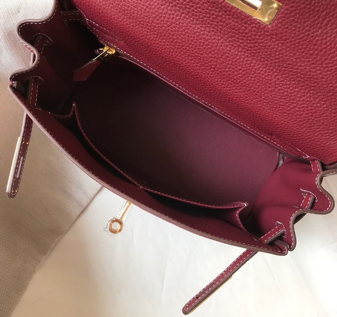 Hermes Kelly 25cm Retourne Bag in Bordeaux Clemence Leather GHW - Image 8