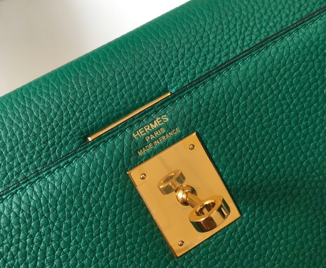 Hermes Kelly 25cm Retourne Bag in Malachite Clemence Leather GHW - Image 5