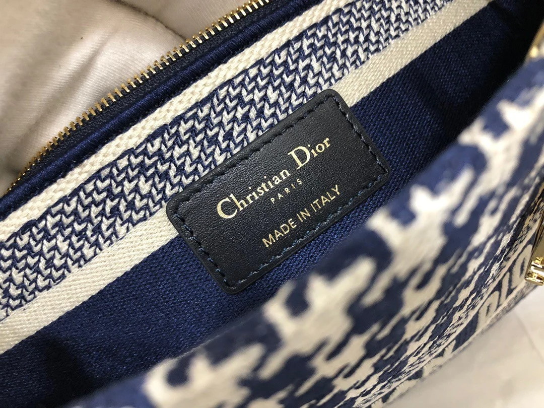 Dior Lady D-Lite Medium Bag In Black & White Houndstooth Embroidery - Image 9