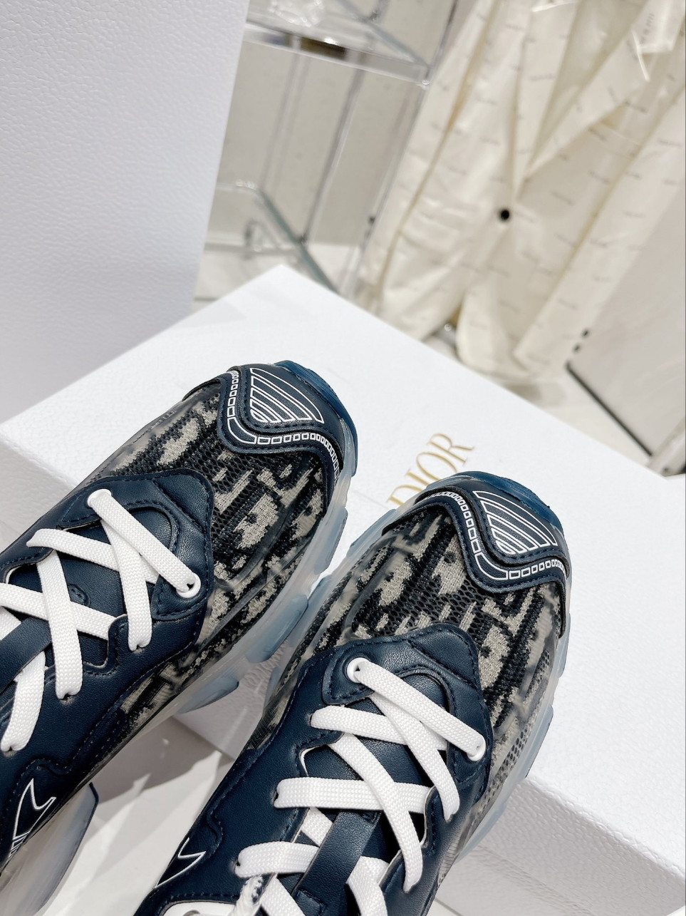 Dior Vibe Sneakers In Blue Dior Oblique Technical Fabric - Image 4