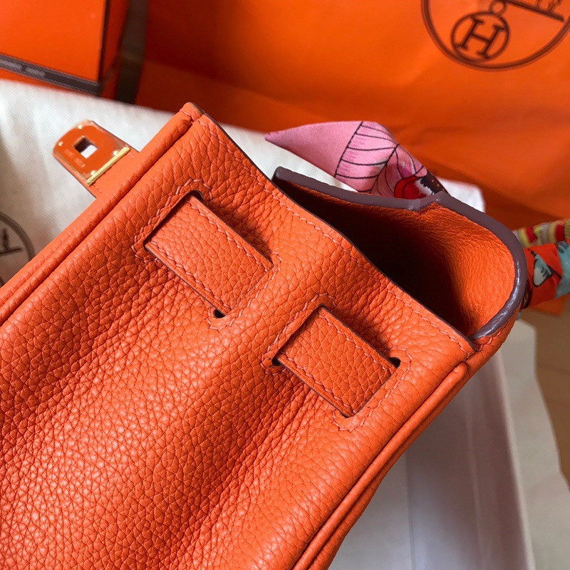 Hermes Kelly Retourne 28 Handmade Bag In Orange Clemence Leather - Image 8