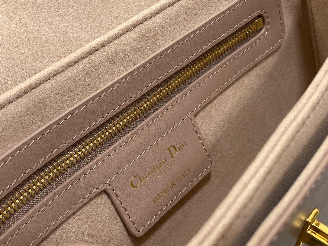 Dior 30 Montaigne Avenue Bag In Heritage Pink Box Calfskin - Image 10