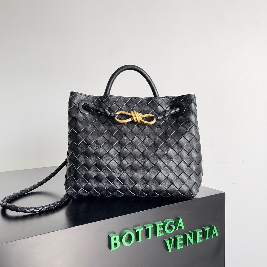 Bottega Veneta Small Andiamo Bag In Black Intrecciato Lambskin - Image 5