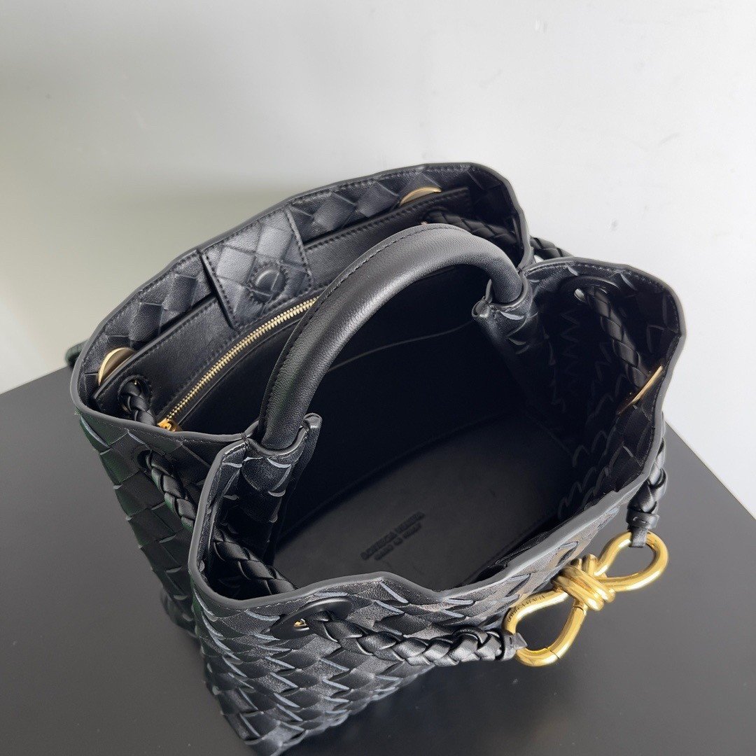 Bottega Veneta Small Andiamo Bag In Black Intrecciato Lambskin - Image 6