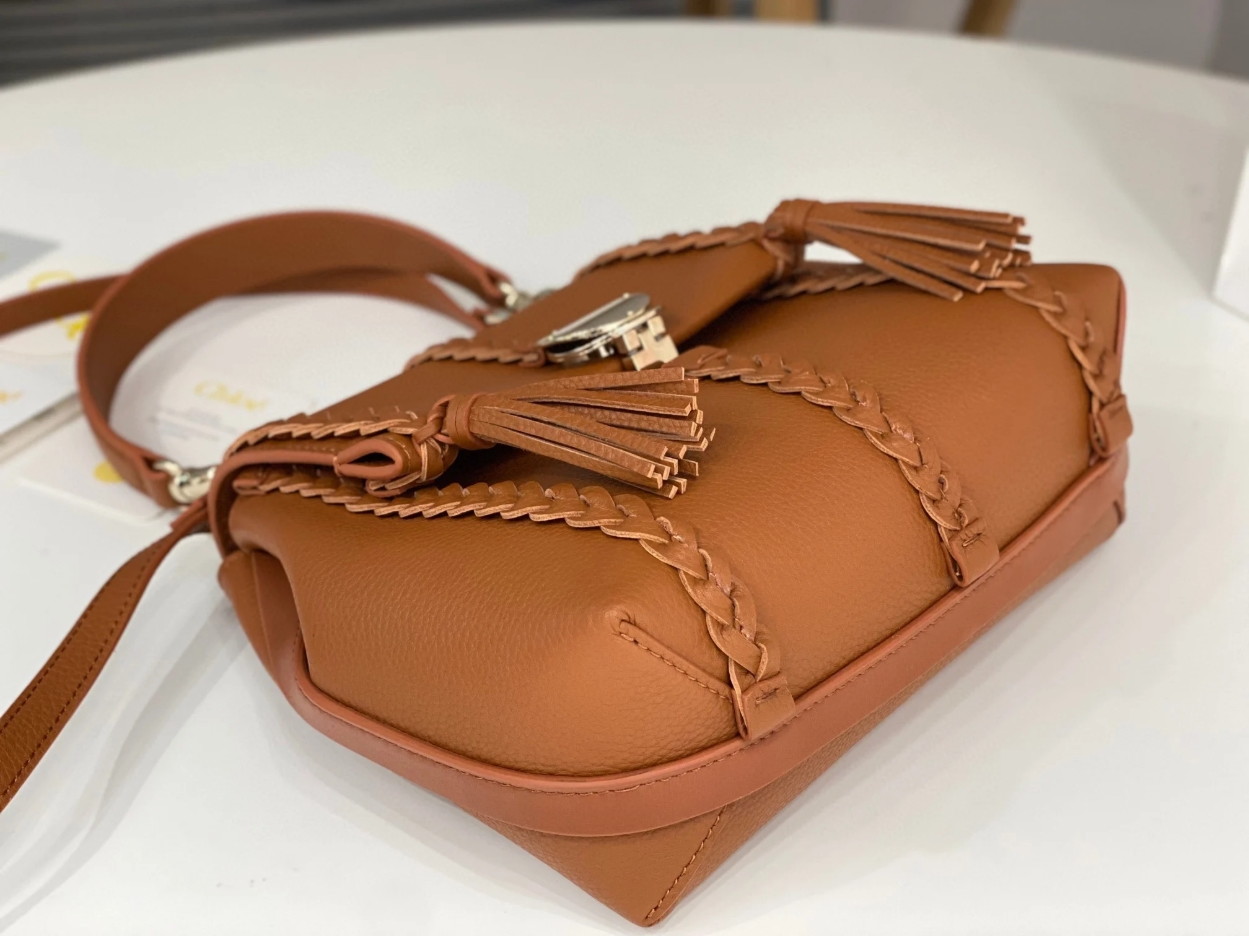 Chloe Penelope Small Shoulder Bag in Brown Grained Calfskin - Image 5