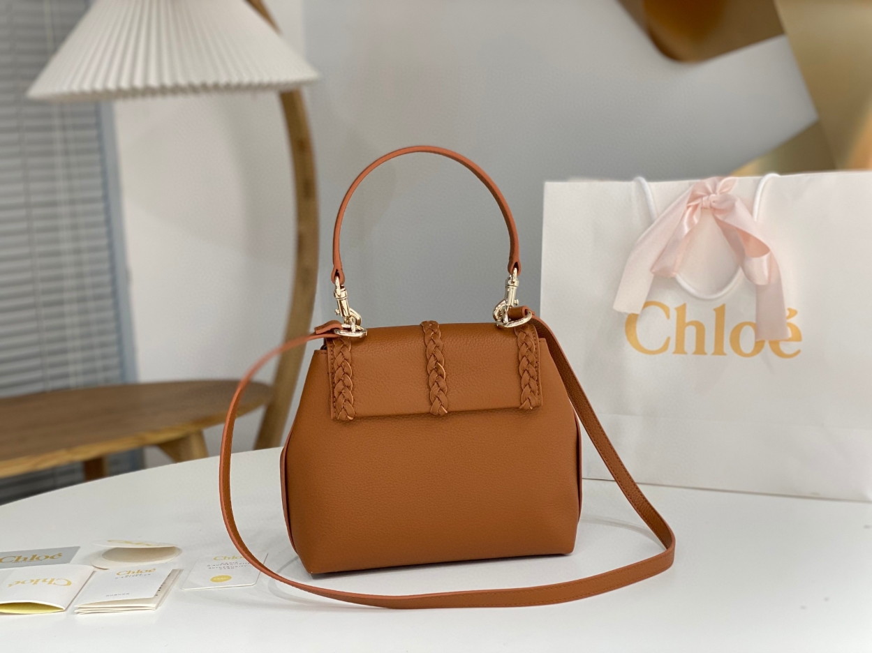 Chloe Penelope Small Shoulder Bag in Brown Grained Calfskin - Image 7