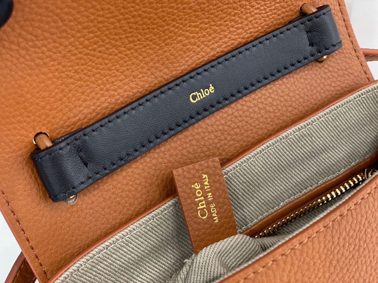 Chloe Penelope Small Shoulder Bag in Brown Grained Calfskin - Image 8