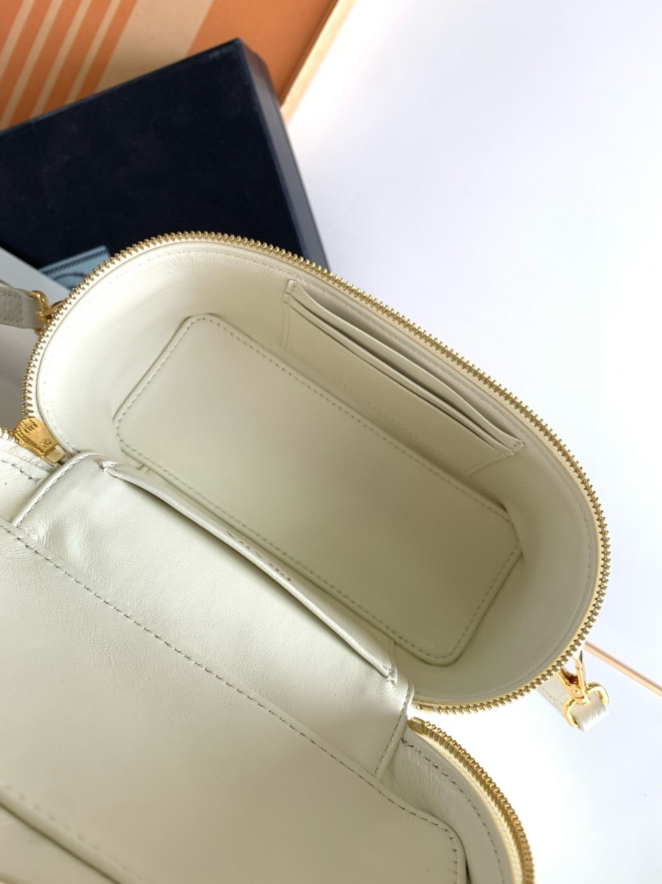 Prada Mini Vanity Bag in White Grained Leather - Image 8