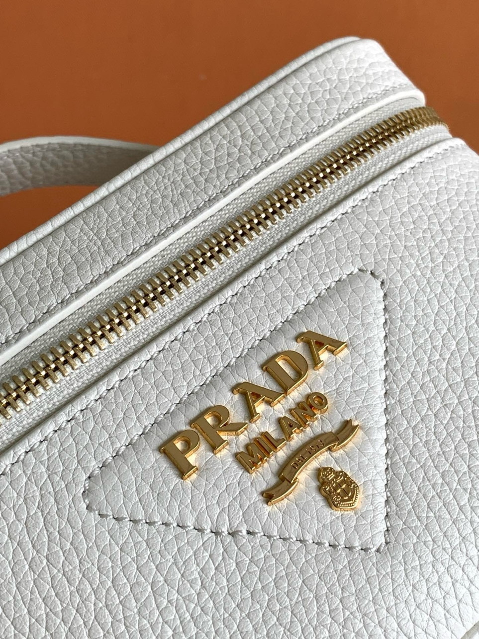 Prada Mini Vanity Bag in White Grained Leather - Image 9