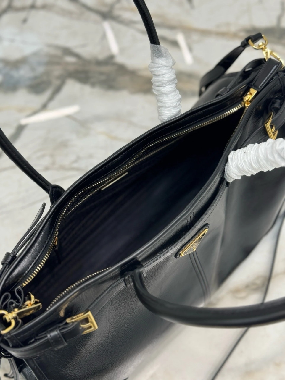 Prada Bonnie Large Tote Bag in Black Soft Leather - Image 7