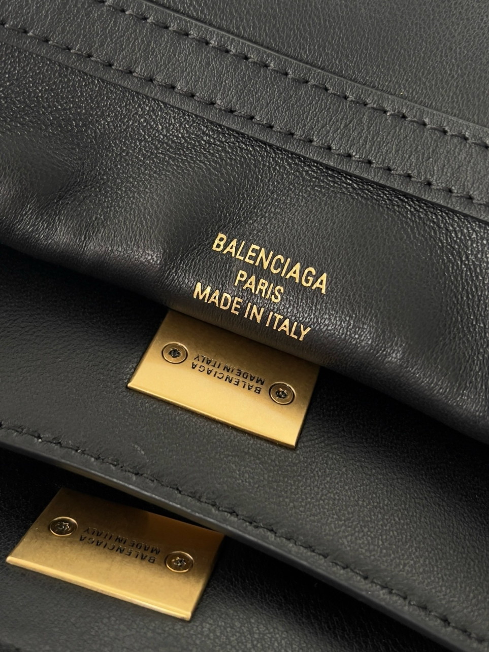 Balenciaga Rodeo Medium Bag in Black Calfskin - Image 6