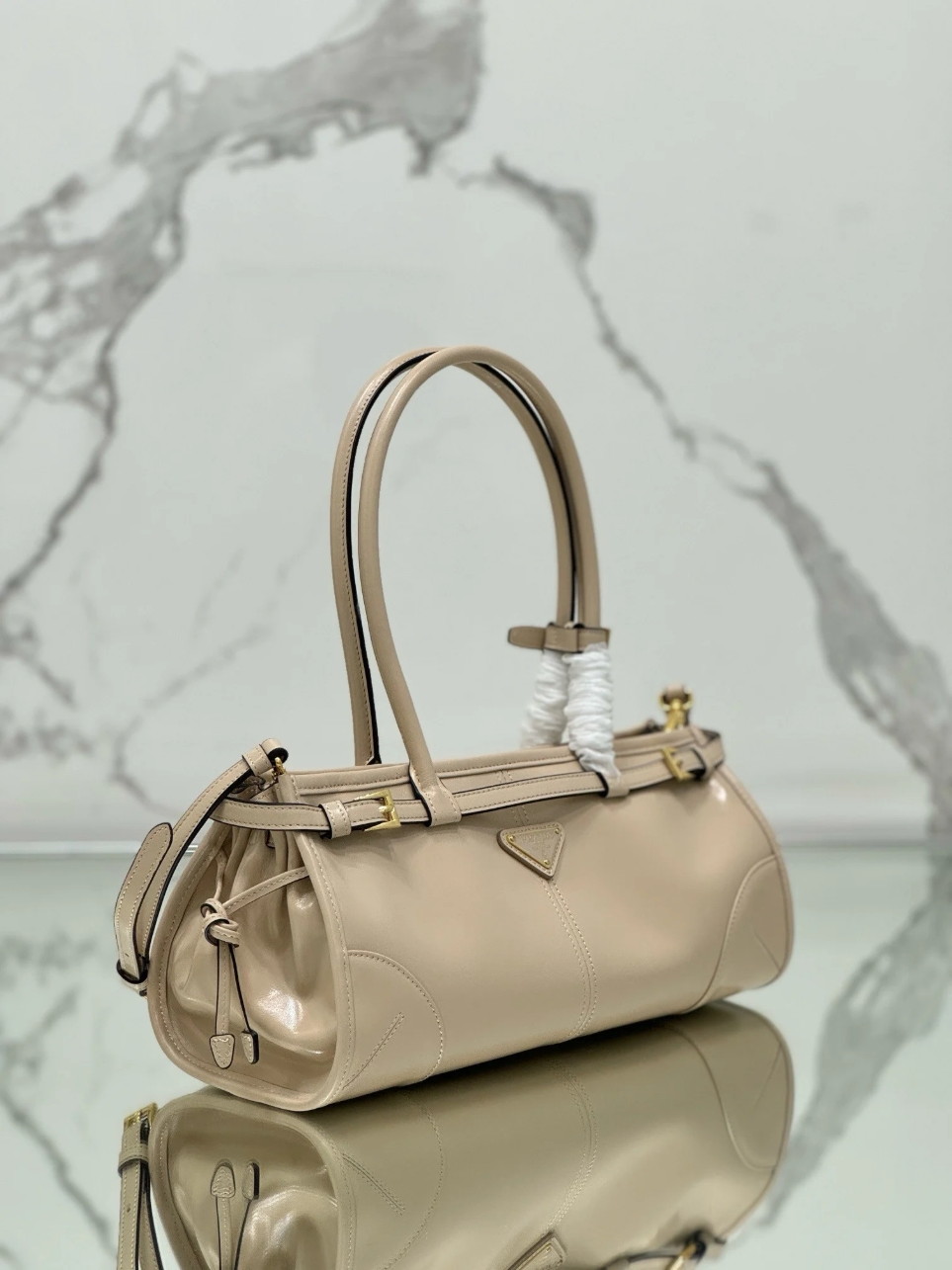 Prada Bonnie Medium Tote Bag in Beige Soft Leather - Image 4