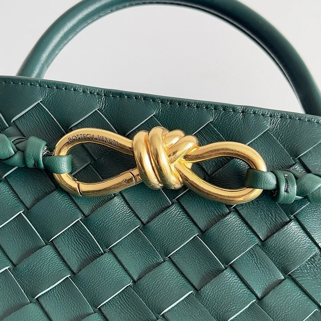 Bottega Veneta Andiamo Small East/West Bag in Green Intrecciato Lambskin - Image 8