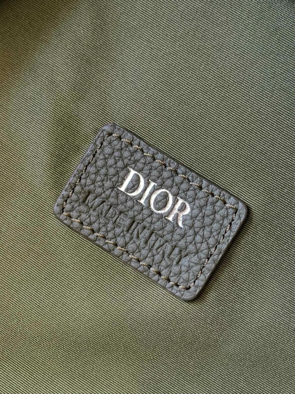 Dior Rider 2.0 Zipped Backpack in Khaki Gravity Leather - Image 10