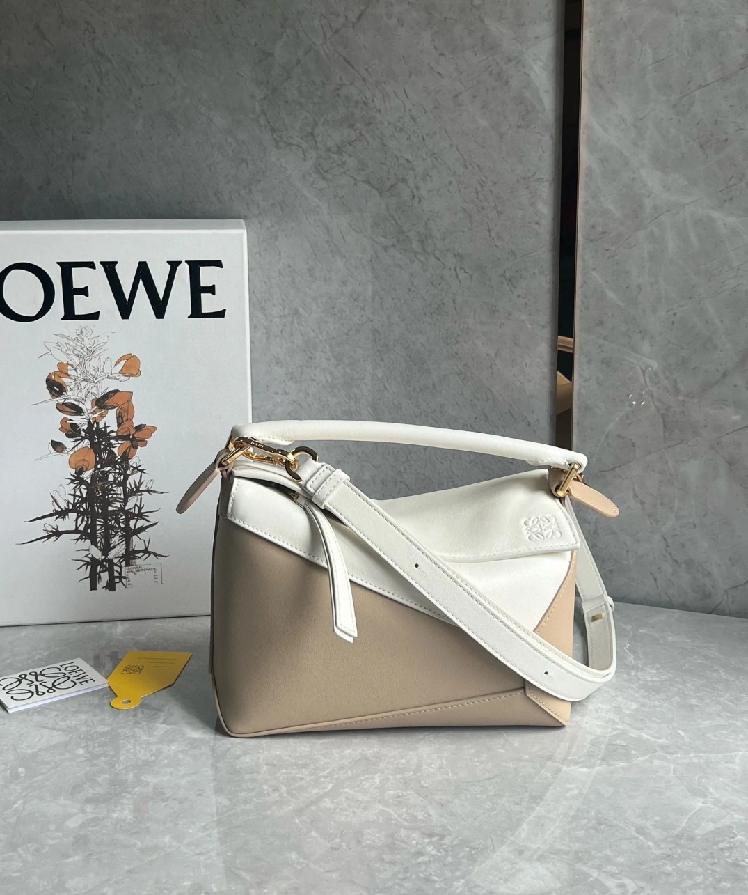 Loewe Puzzle Small Bag in White and Beige Classic Calfskin - Image 2