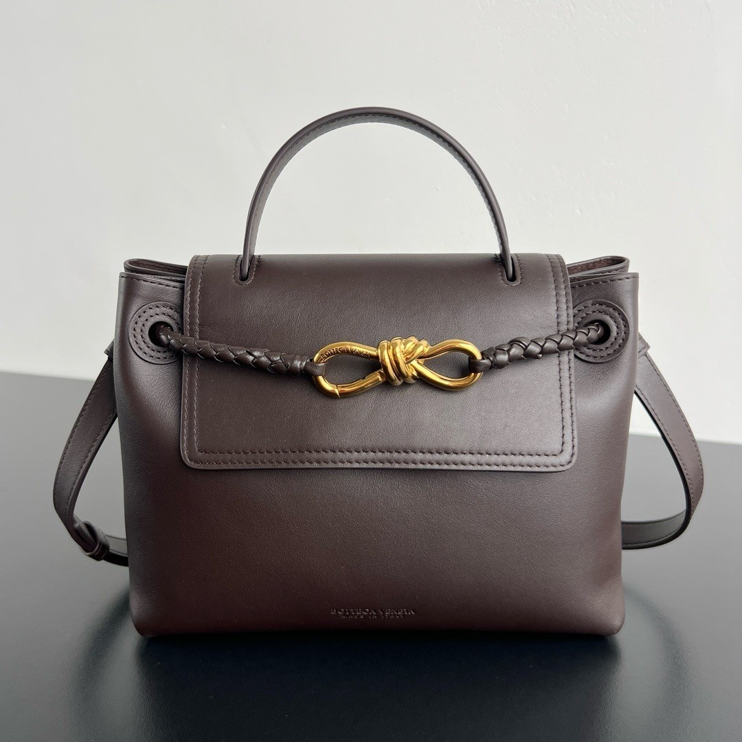 Bottega Veneta Ciao Ciao Small Bag in Fondant Calfskin - Image 3
