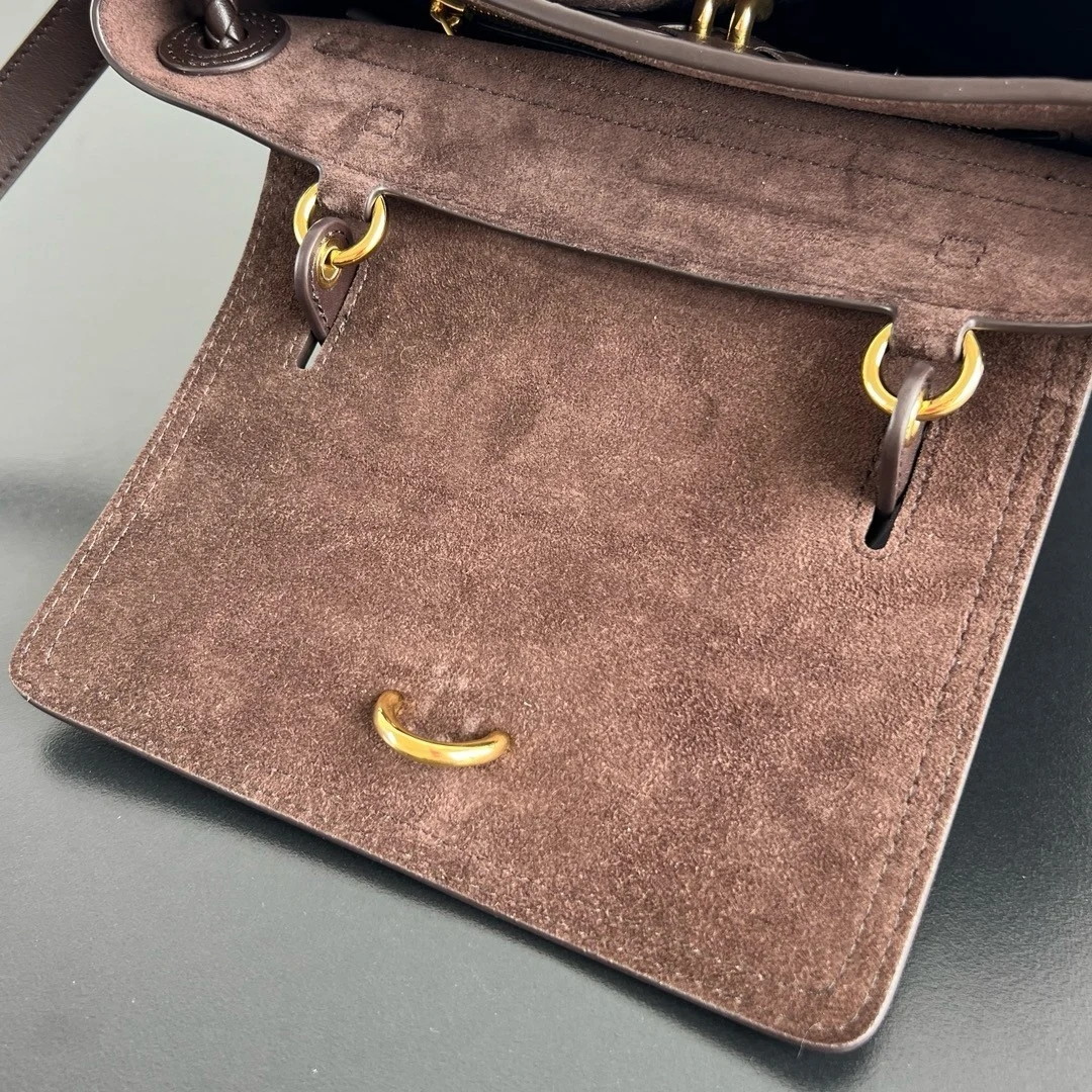 Bottega Veneta Ciao Ciao Small Bag in Fondant Calfskin - Image 9