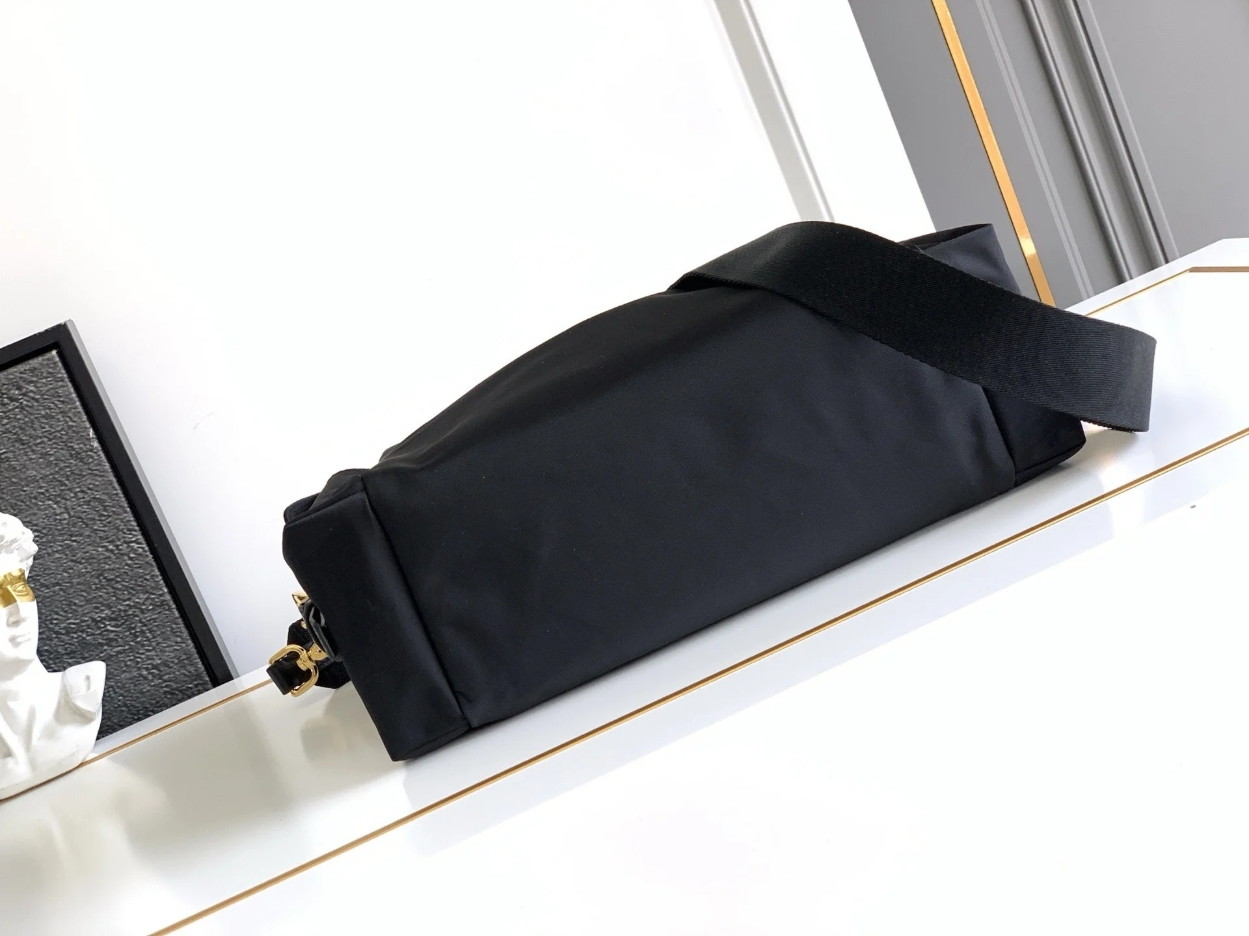 Prada Explore Large Shoulder Bag in Black Re-Nylon - Image 2