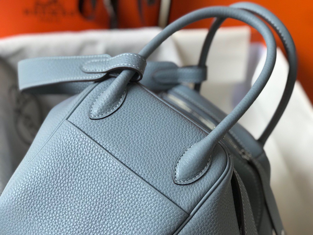 Hermes Lindy 26cm Bag In Blue Lin Clemence Leather PHW - Image 6