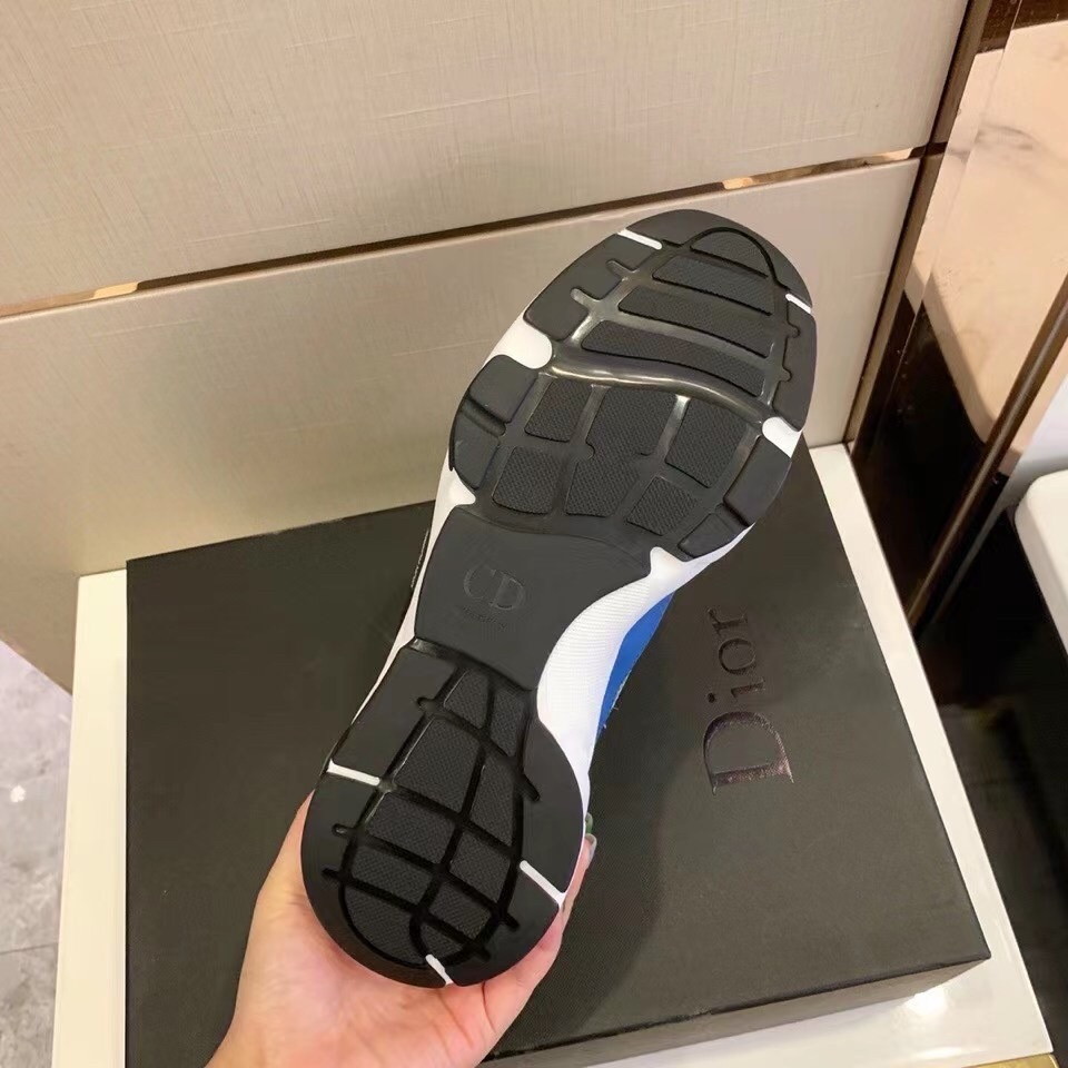 Dior Men's B22 Sneakers In Blue Leather and White Mesh - Image 7
