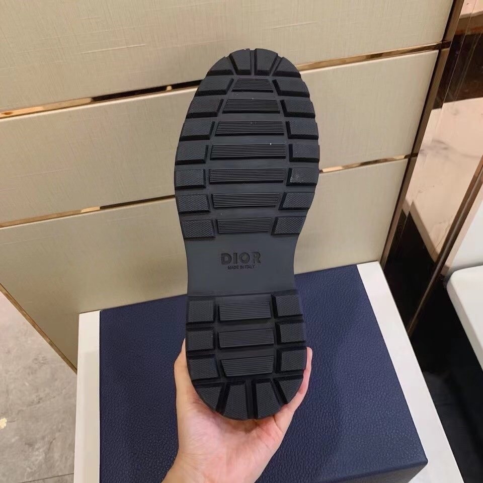 Dior Men's Explorer Loafers In Black Leather With Oblique Jacquard - Image 4