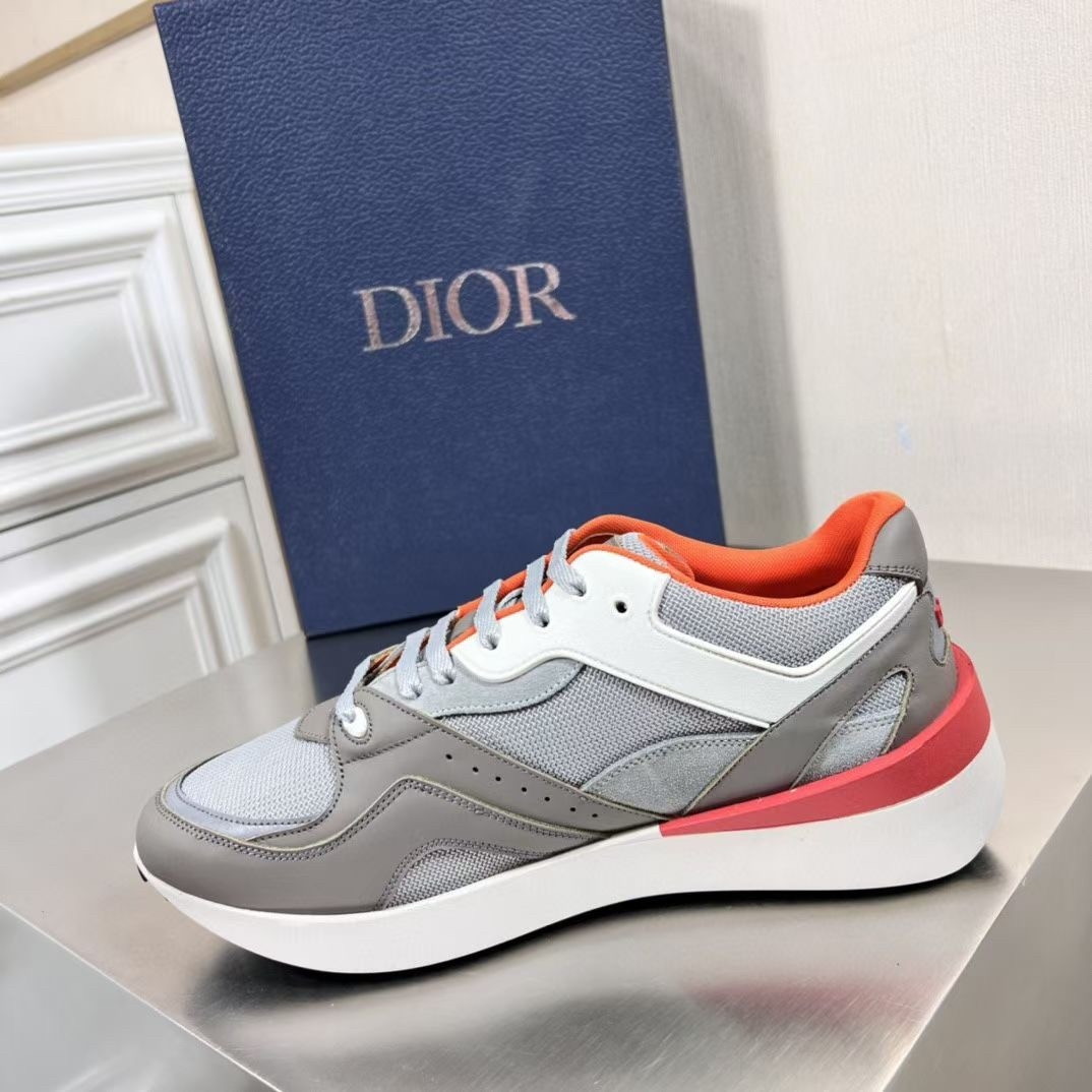Dior Men's B29 Sneakers In Gray Mesh and Suede - Image 9