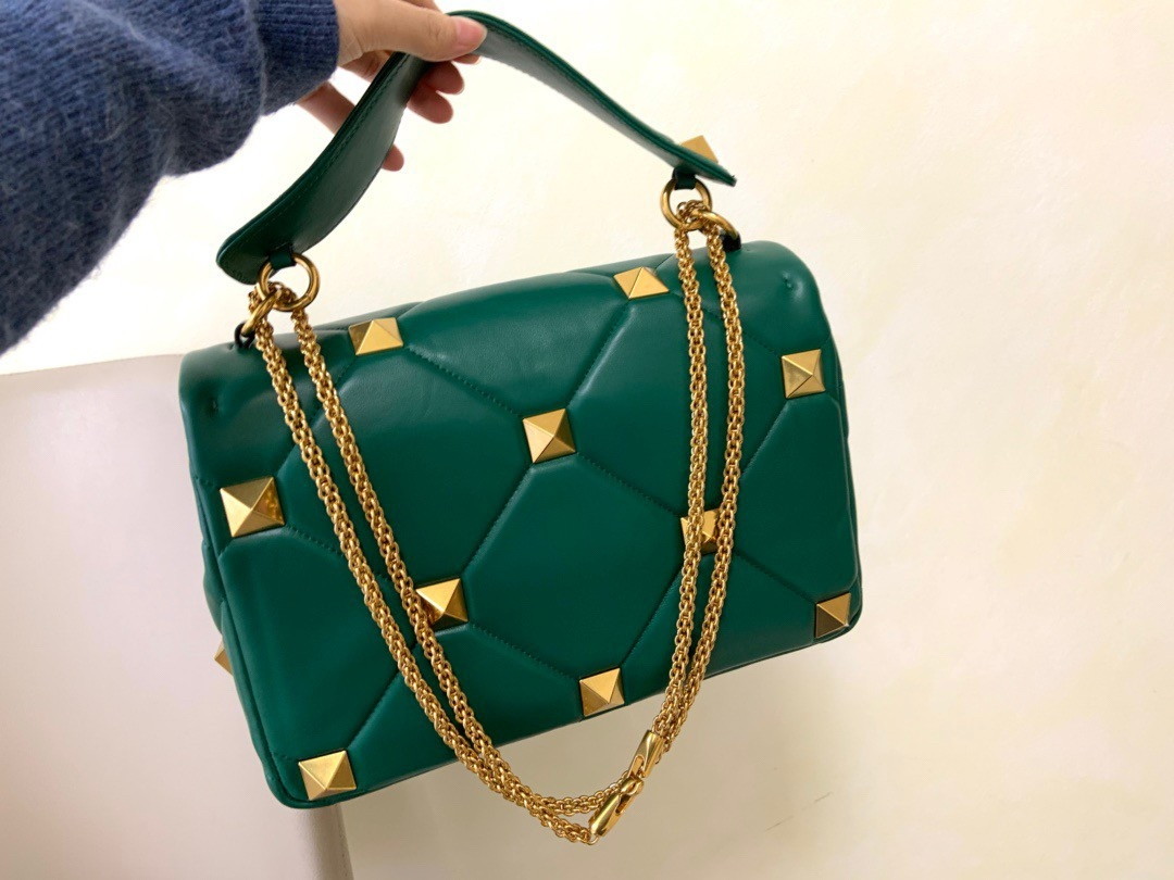 Valentino Roman Stud Large Chain Bag In Green Nappa Leather - Image 3